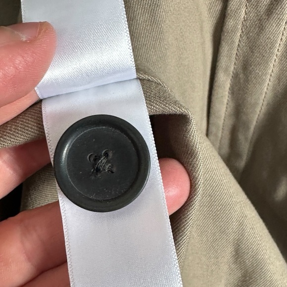 NWT Everlane The Drape Trench Coat Tan Beige Minimalist Size Large Jacket NEW L - Picture 10 of 14